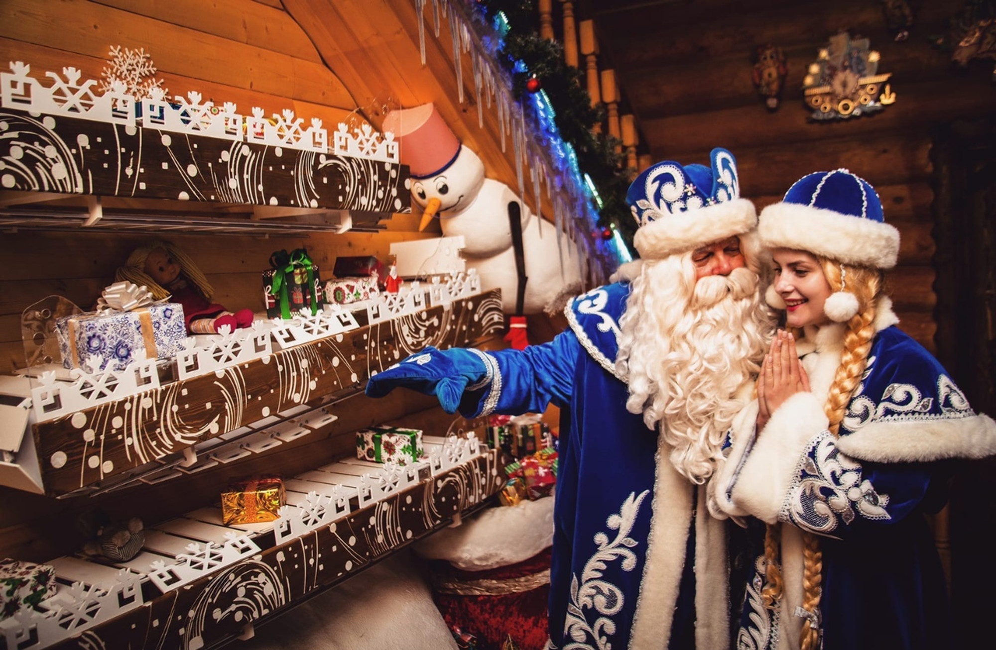 "Усадьба Деда Мороза в Кузьминском лесу" (Новогодняя ярмарка)