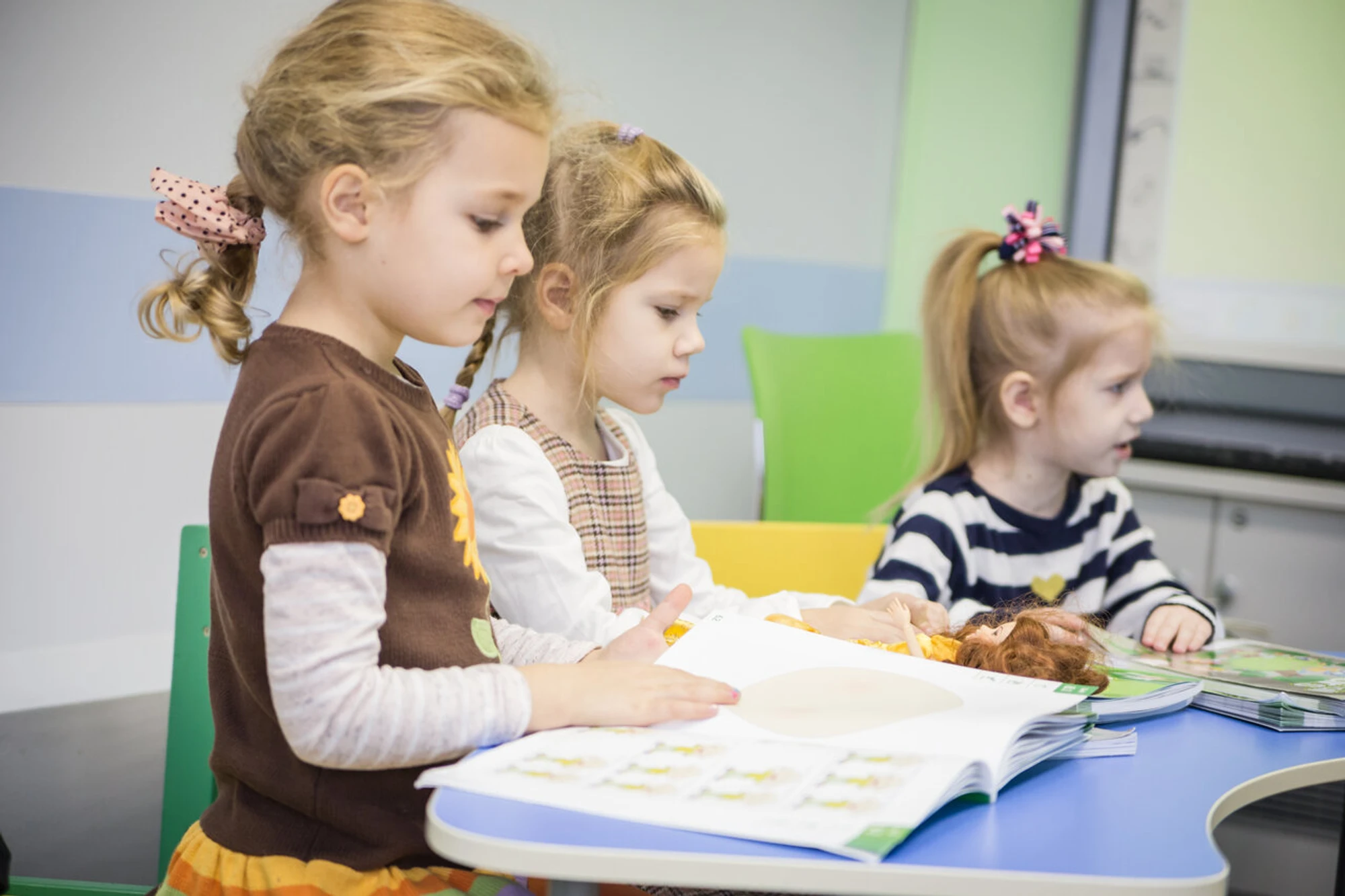 UFirst (Курсы иностранных языков )