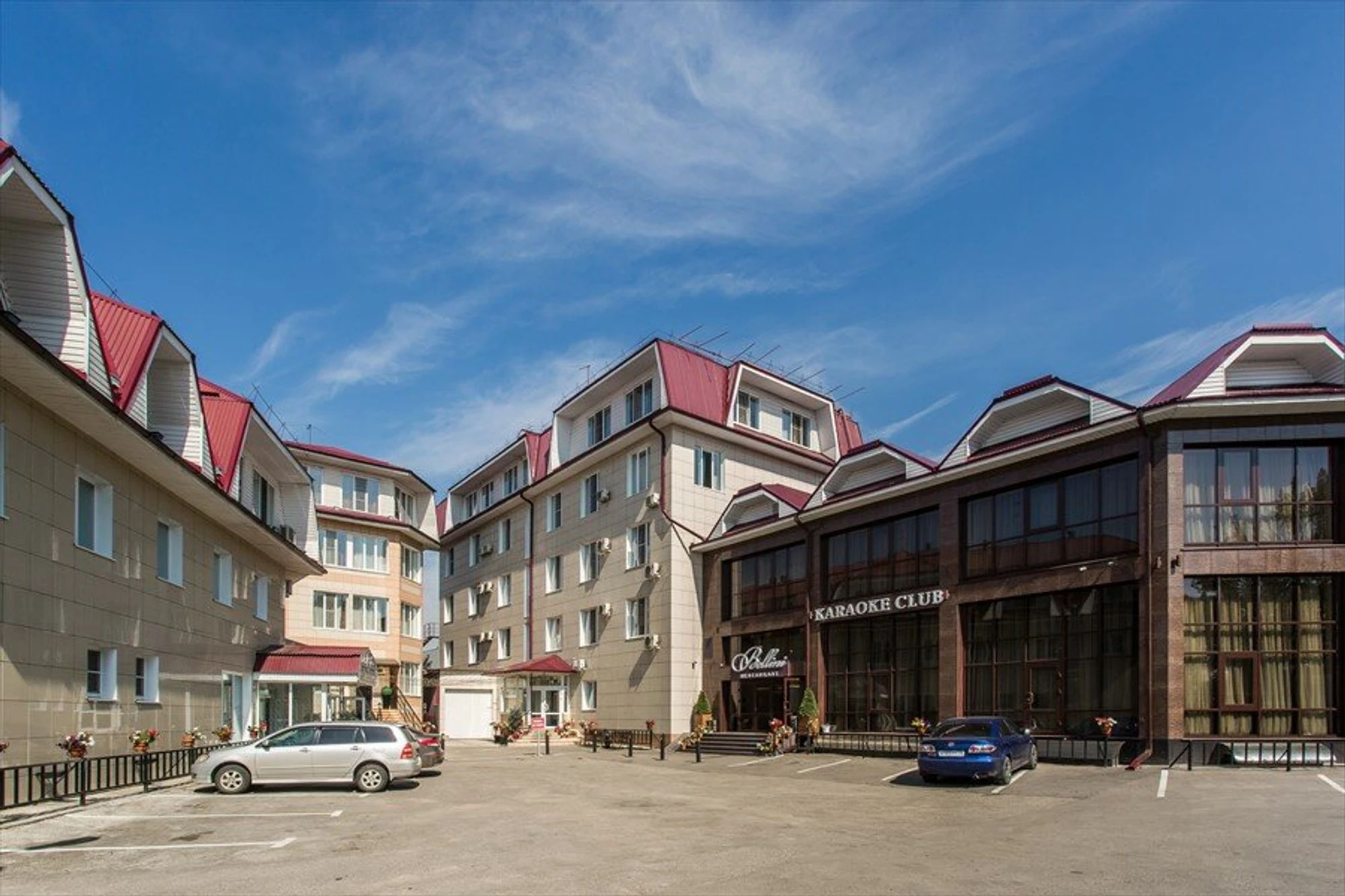 Лазурный берег (Гостиница)