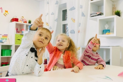HappyNappy, "ХэппиНэппи", частный английский сад в коттеджном поселке "Варежки", Московская область 