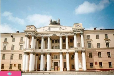 Драматический театр Восточного военного округа в Уссурийске, Приморский край 