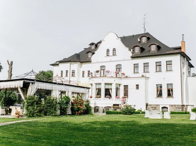 Усадьба (Гостиница)