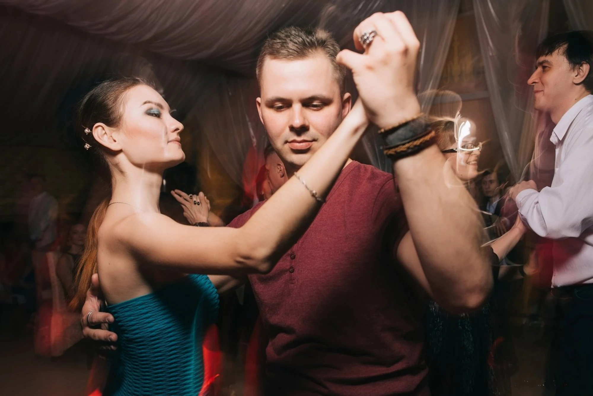 Delicia dance studio (Школа танцев)