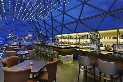 O2 Lounge by Genesis, видовой ресторан с террассой