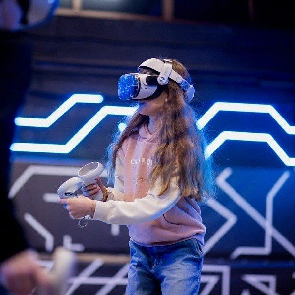 "VR Arena MIKS", клуб виртуальной реальности на картинг-трассе "MIKS Karting"