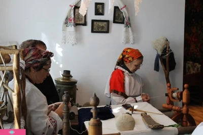 "Мастера", музей народного творчества, ремесел и крестьянского быта в селе Хохол, Воронежская область