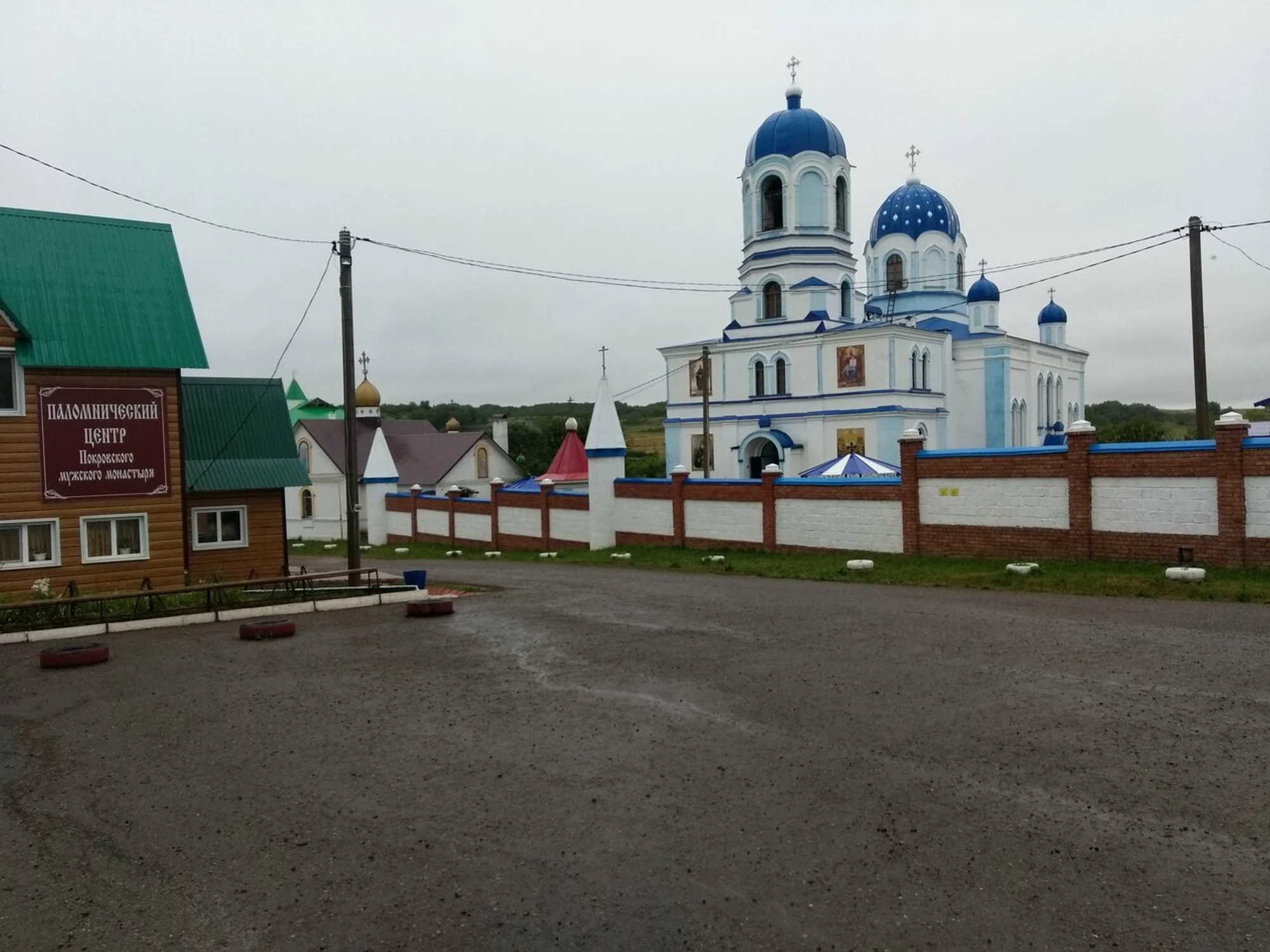 Покровский собор Покрово-Эннатского мужского монастыря (Православный храм)