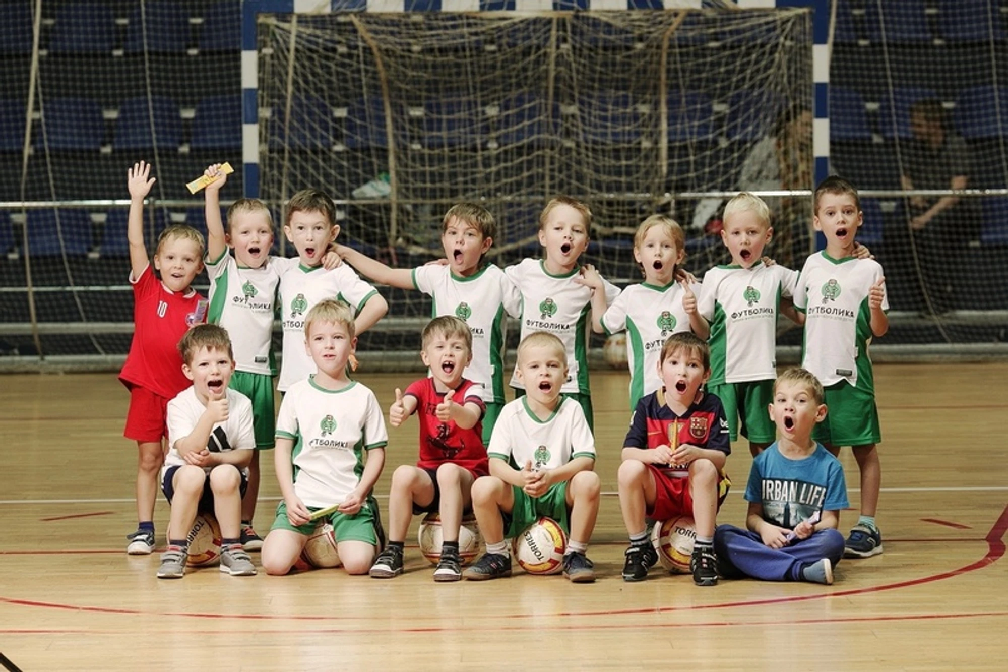 Всероссийская школа футбола для детей от 3х лет "Футболика" (Академический)