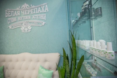 Белая Черепаха (Ногтевая студия )