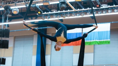 Академия спорта и воздушной гимнастики "Вертикаль" в Академическом (пр-т Сахарова, 75)