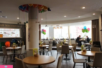 "Китчен" (семейное кафе)