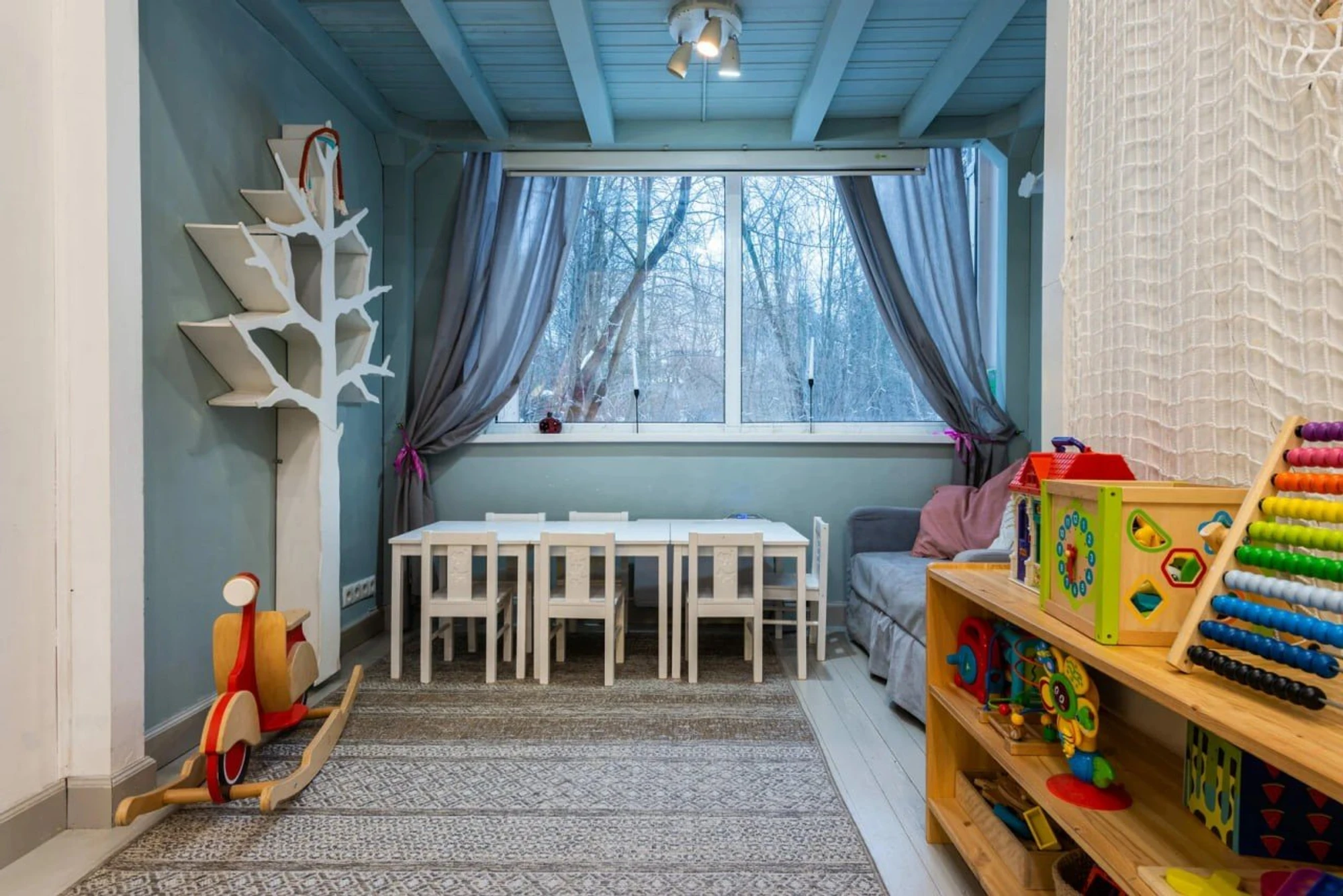"Baby space", детские лофты для праздников с летней верандой в центре Москвы