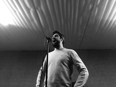 Вокальный тренер Nelly Piccolo (Музыкальное образование)