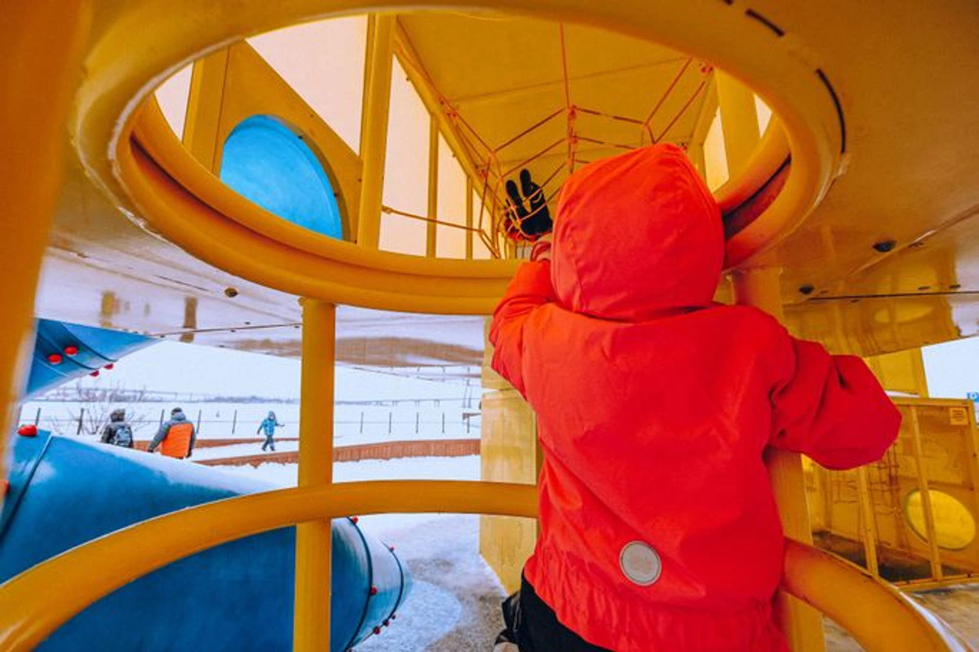 Детские площадки в "Севкабель Порт"