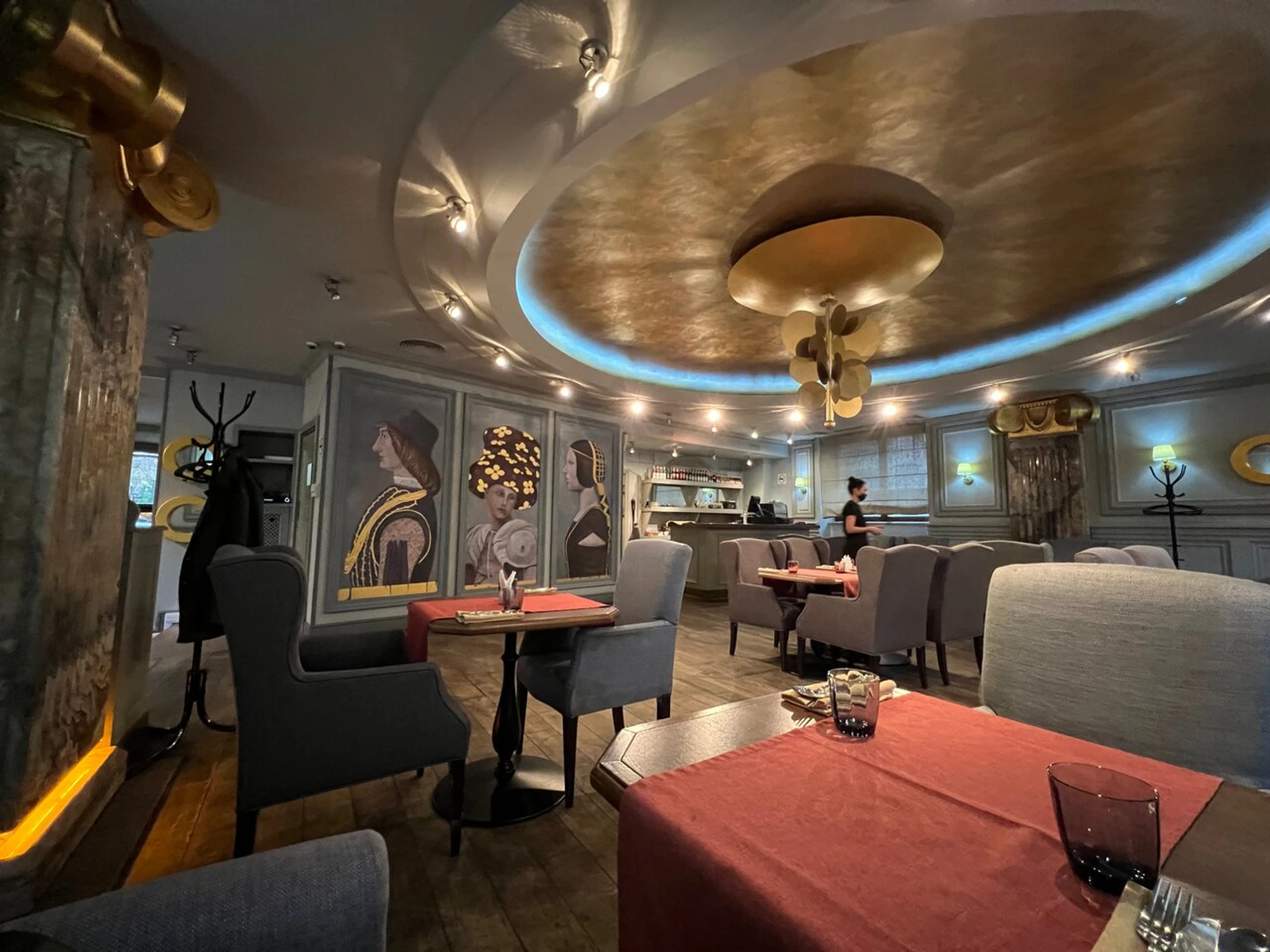 Cluster_bistro (Ресторан)
