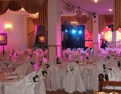 Компания друзей (Банкетный зал )