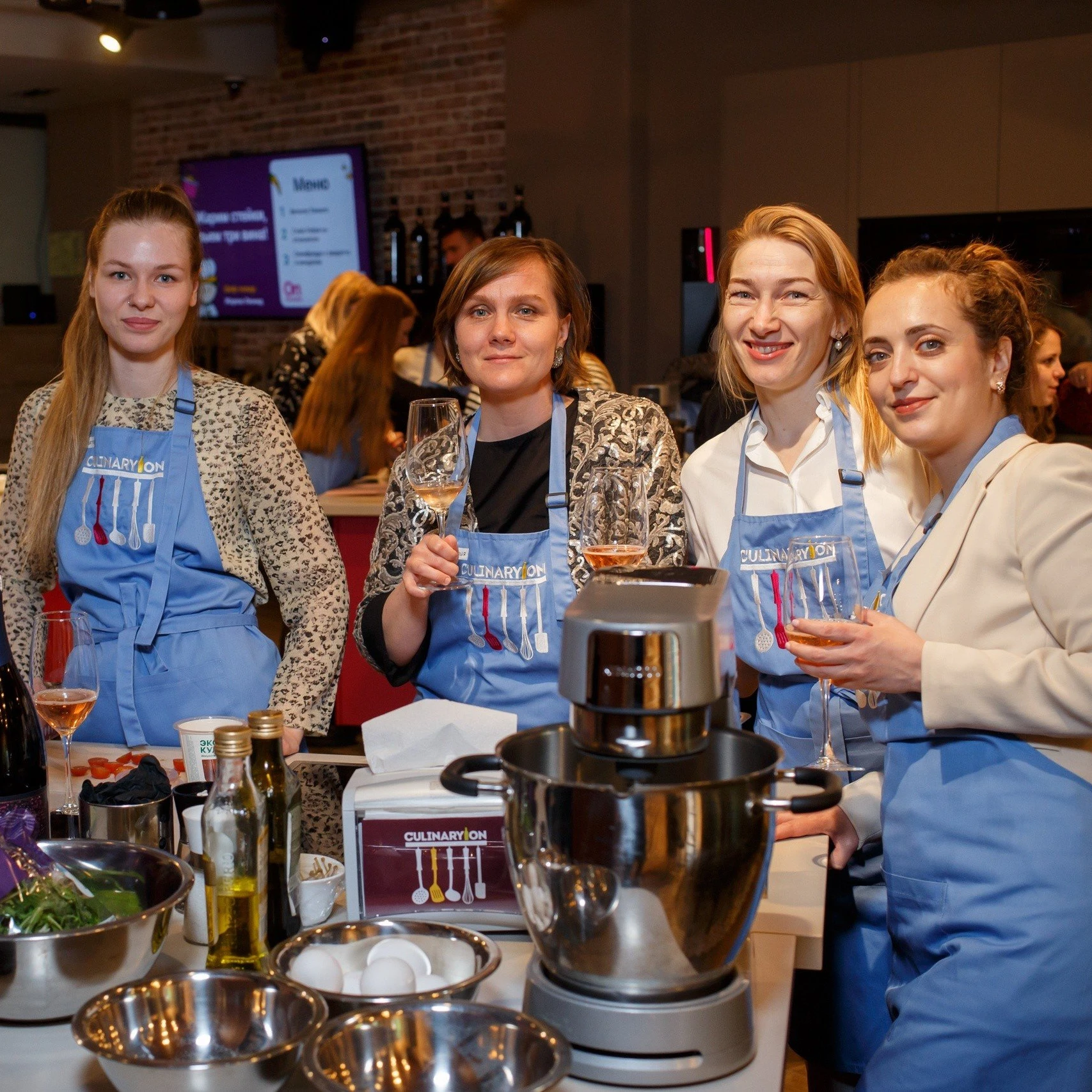 "Бранч отчаянных домохозяек 2.0", кулинарный мастер-класс в студии "CulinaryOn"