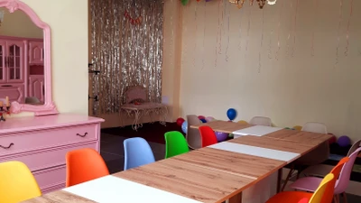 Детская студия праздника "Юзики- Друзики" на Юго-Западе