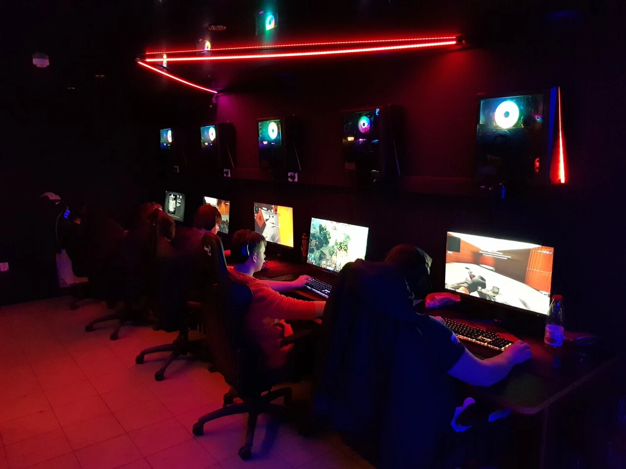 X-game Компьютерный клуб (Интернет-кафе )
