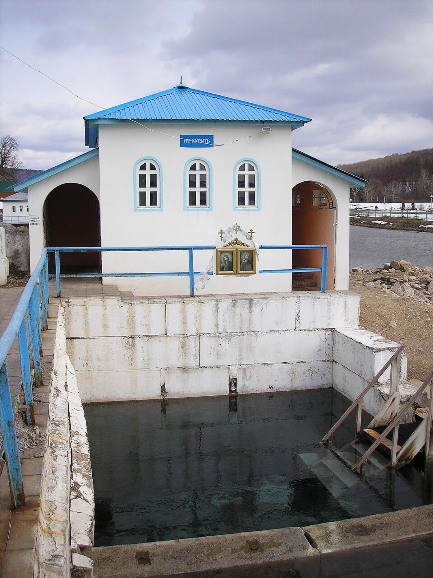Сестринский корпус Богородице-Табынского женского монастыря (Православный храм )