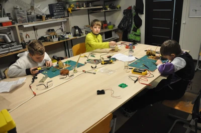 Клуб робототехники (Курсы и мастер-классы)