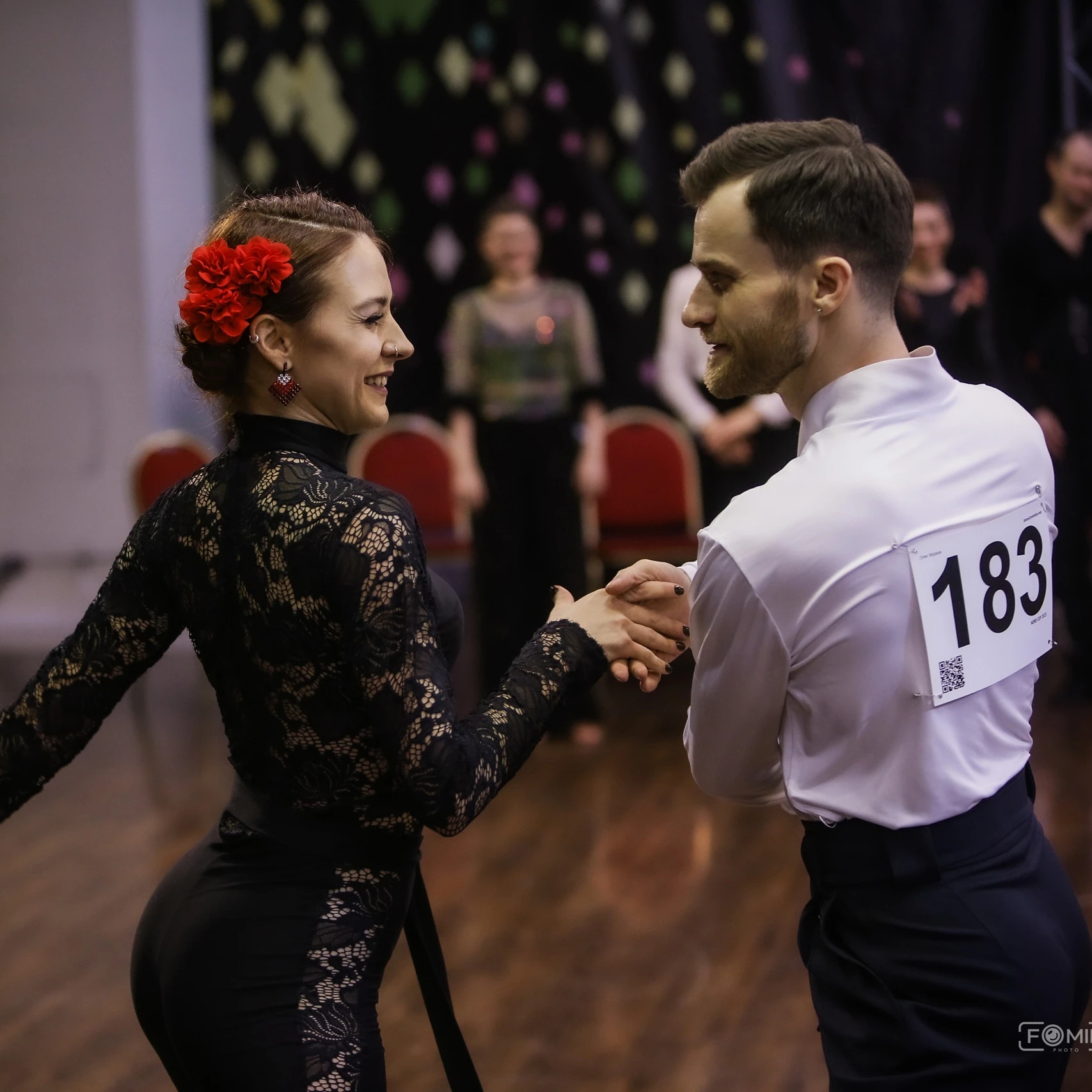 "Alpha Dance", школа танцев для взрослых и детей