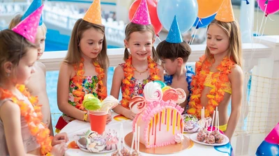 День рождения с готовой программой "Праздник" в аквапарке "Карибия"