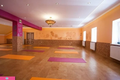 "Искусство жизни", центр йоги, детская йога, йоготерапия в Калининграде 