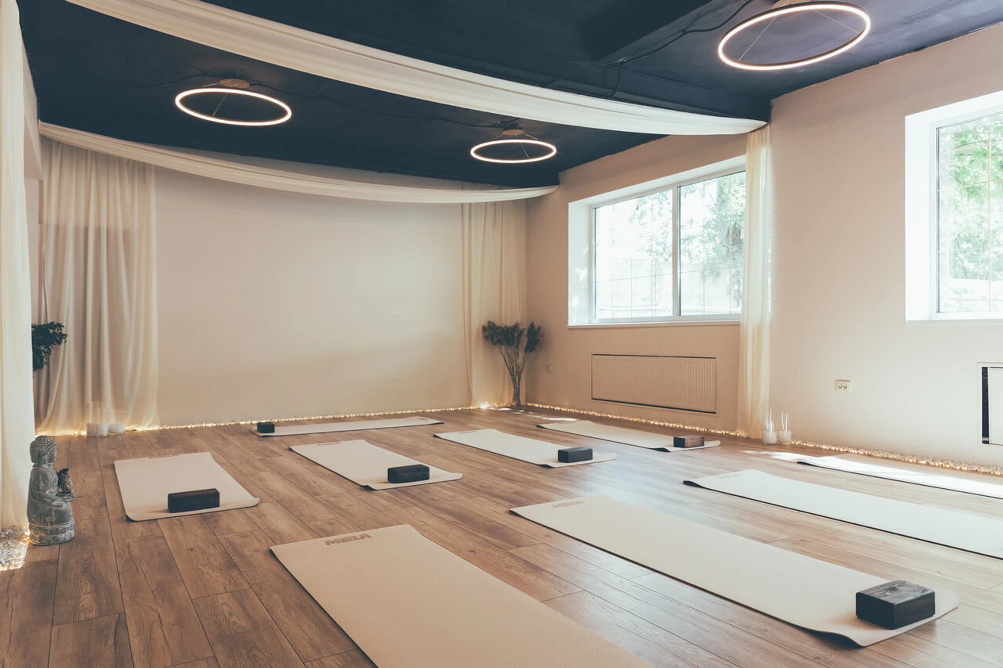 Yevi yoga&coffee (Центр йоги )