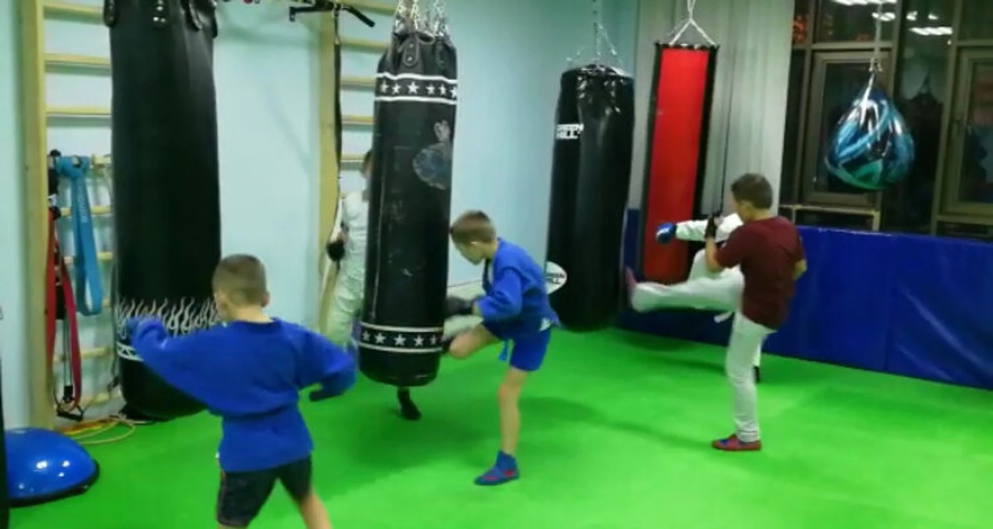 Street Fighter club - школа Mma, армейского рукопашного боя и боевого самбо (Спортивный клуб, секция)