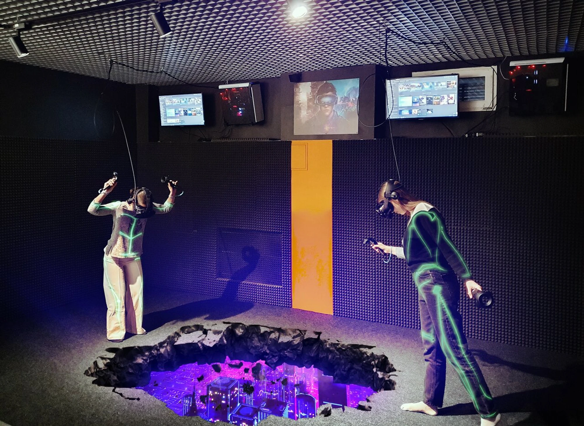 RevolVR (Клуб виртуальной реальности )