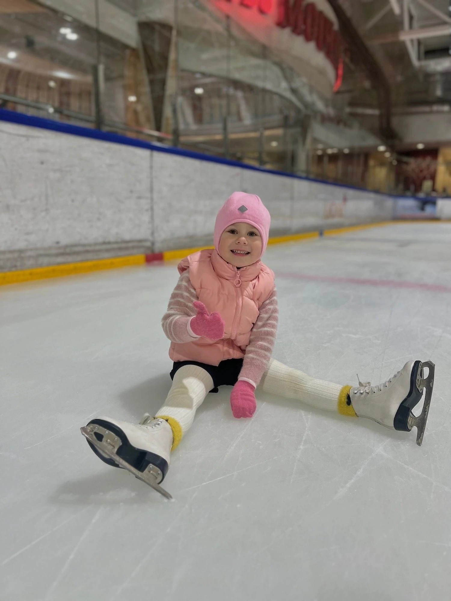 "Angels Skate", студия фигурного катания