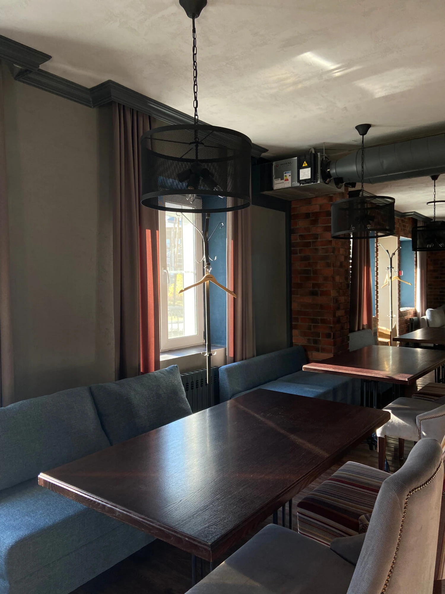 Дом 12 (Кафе )