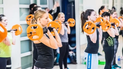 "Мисс Фитнес", сеть спортивных клубов только для женщины