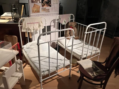 "Блокадный детский сад", выставка о работе дошкольных учреждений в годы ВОВ в Государственном мемориальном музее обороны и блокады Ленинграда