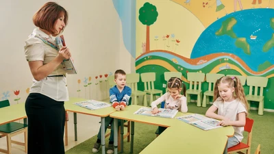"Яркие дети", школа развития для детей от 0 до 12 лет на Сакко и Ванцетти, Екатеринбург