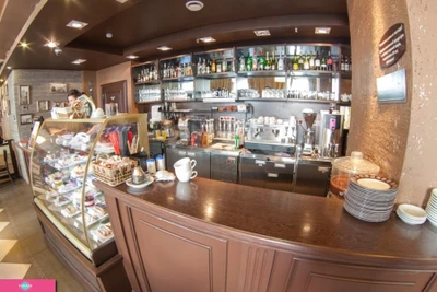 "Шоколадница", кофейня, кондитерская для всей семьи на Светланской, Владивосток 