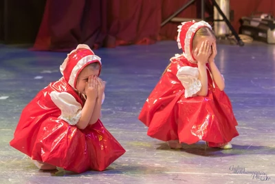 КоМИКС танцы для детей и взрослых (Школа танцев )