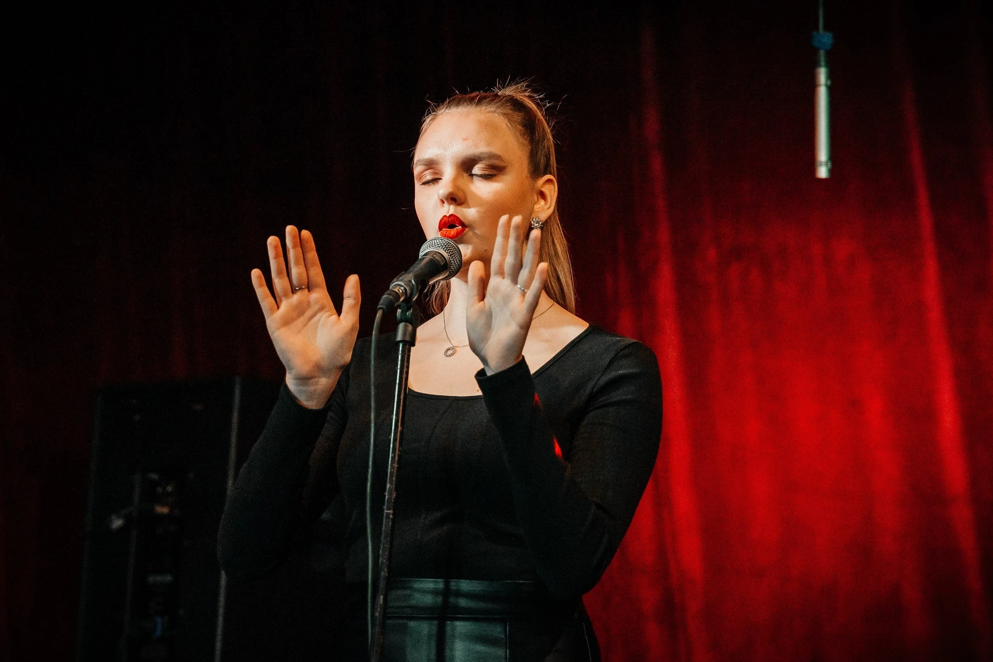 Мастерская голоса ReVoice (актерское мастерство и вокал)