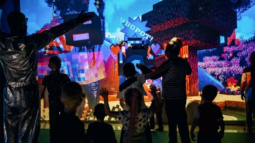 "Лето в столице" - скидка именинникам июля и августа 3000 рублей в "WOWLand"