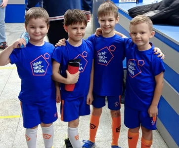 Чемпионика ФОК (Спортивная школа)