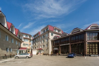 Лазурный берег (Гостиница)