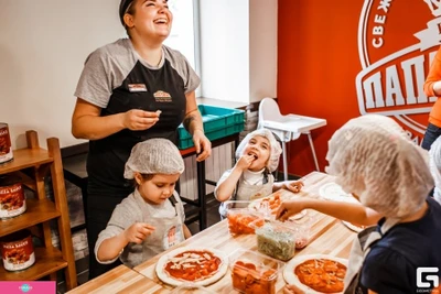 "Папа Джонс" (пиццерия)