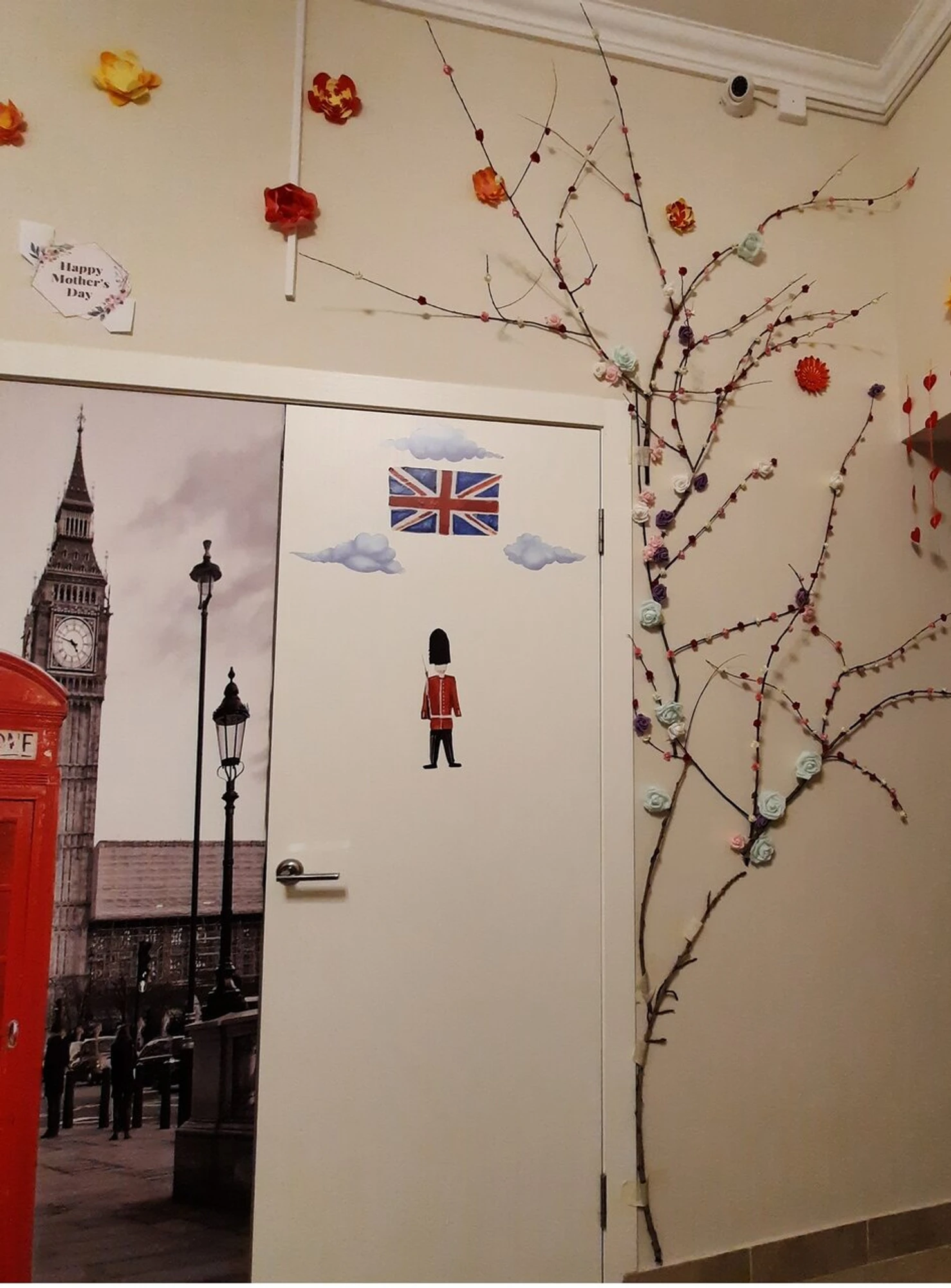 English Campus (Курсы иностранных языков)