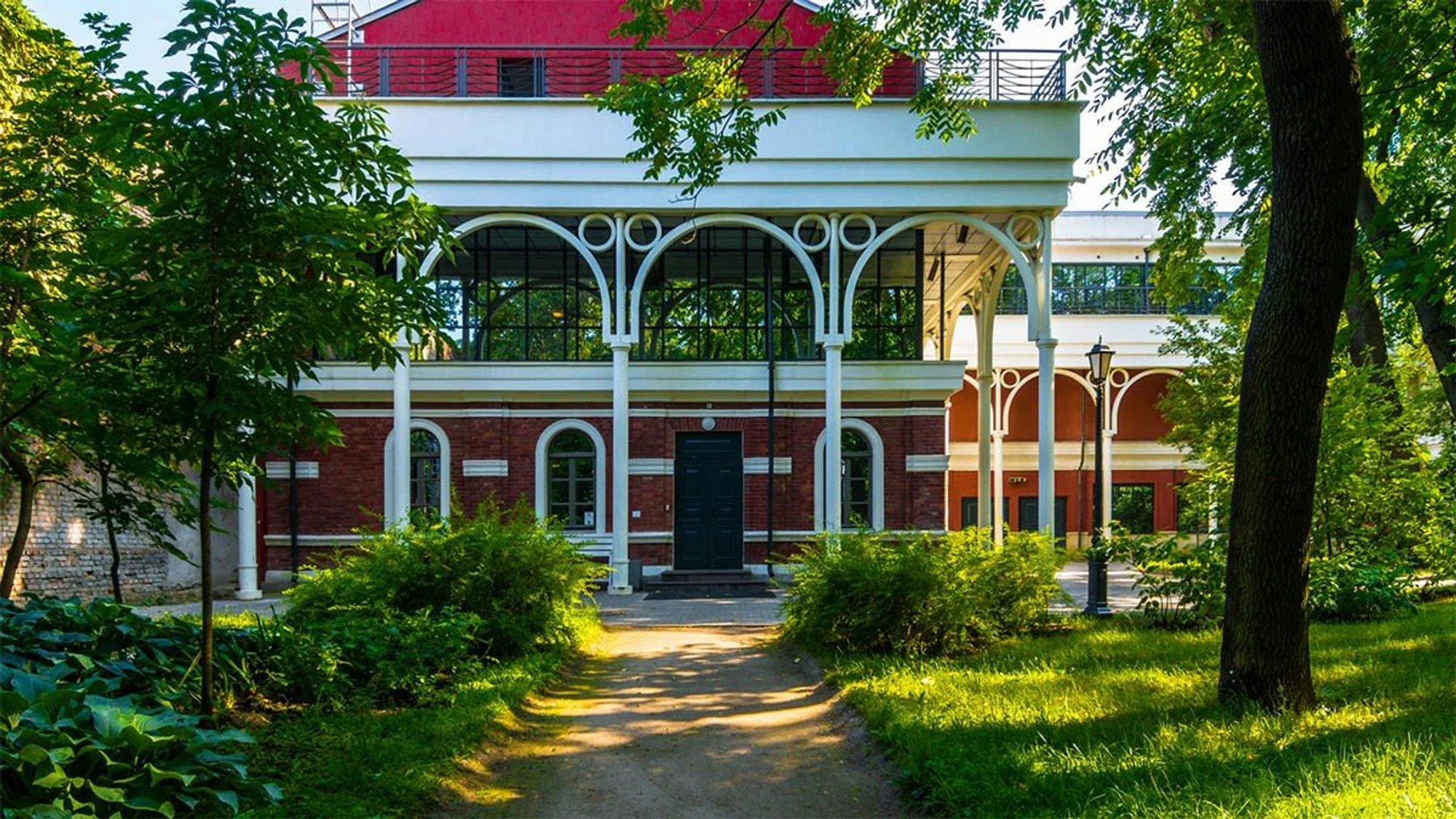 Молодежный театр на Фонтанке, государственный театр Санкт-Петербурга