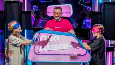 "Два Дивана Шоу", игра в стиле ютуб-шоу с юмором и крутыми заданиями