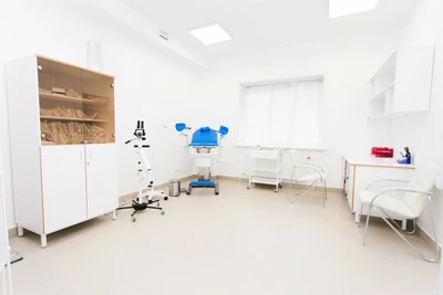 Академия Здоровья (Медцентр, клиника )