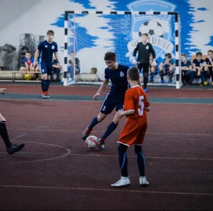 ФК Чемпион футбол для детей (Спортивная школа )