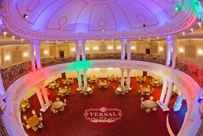 Версаль (Ресторан )