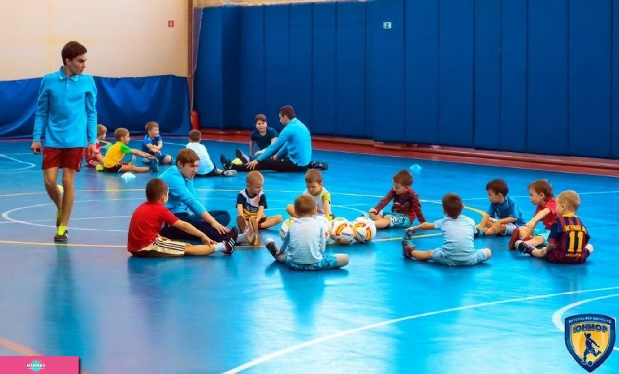 "Юниор", детская футбольная школа на Менделеева, Калининград 